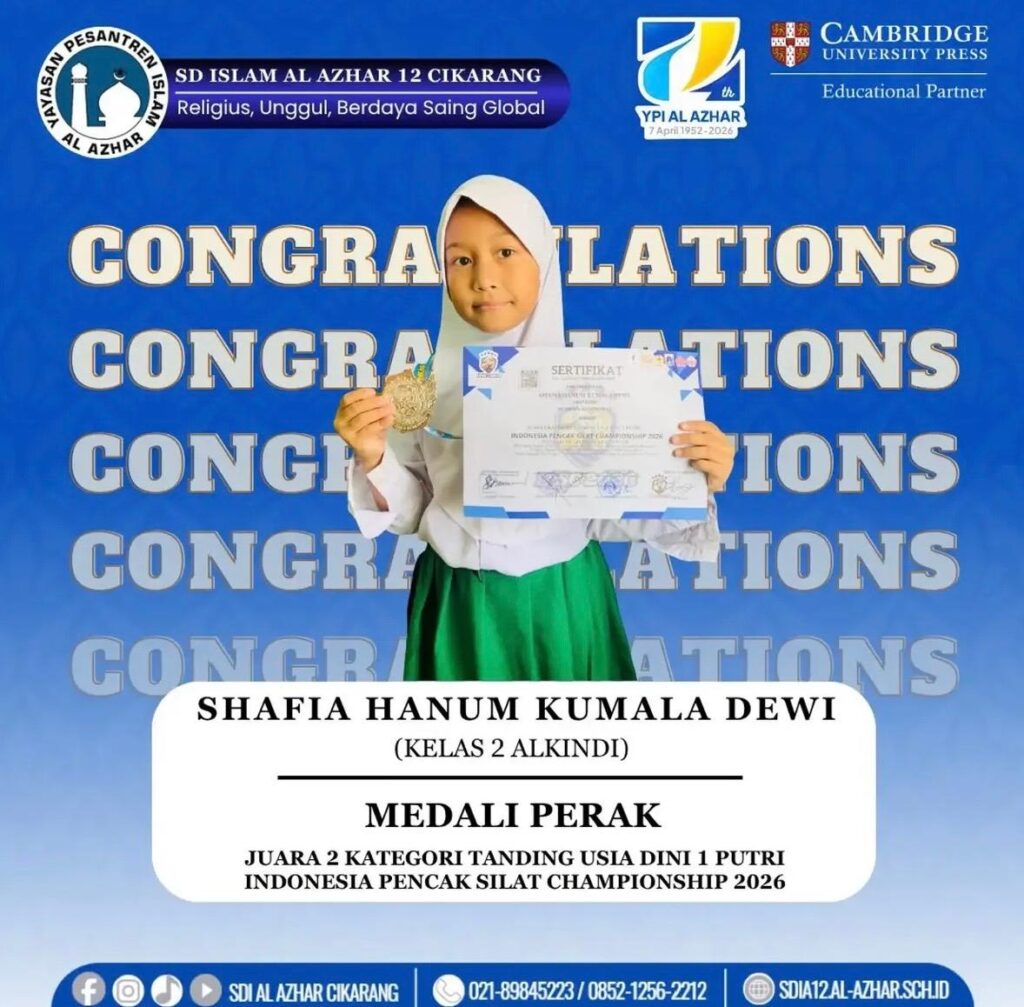 Shafia Hanum Kumala Dewi murid SD Islam Al Azhar 12 Cikarang meraih medali perak Juara 2 Pencak Silat putri usia dini 2026.