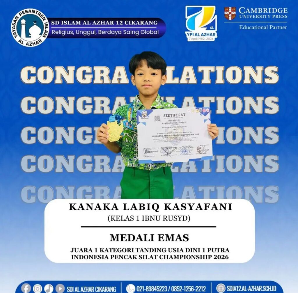 Kanaka Labiq Kasyafani murid SD Islam Al Azhar 12 Cikarang memegang medali emas Juara 1 Pencak Silat Championship 2026.